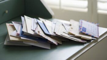 Dos cartas perdidas llegan 75 años después