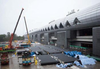 China va a construir centros de cuarentena en Hong Kong ante avance del covid