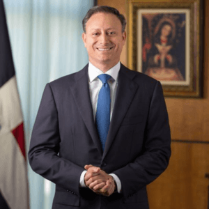 Jean Alain pide una disculpa pública