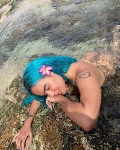 Karol G publicó unas fotos prendía en candela