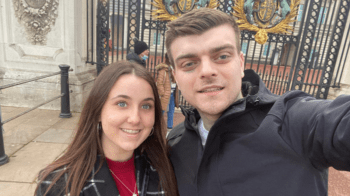 Viajó a Reino Unido para conocer a su novio virtual y fue asesinada a puñaladas