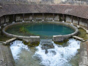 El enigma del pozo sin fondo de Francia