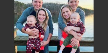 Los gemelos que se casaron con gemelas y tuvieron hijos idénticos