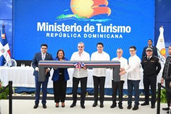 Turismo inicia remozamiento malecón Santo Domingo Este