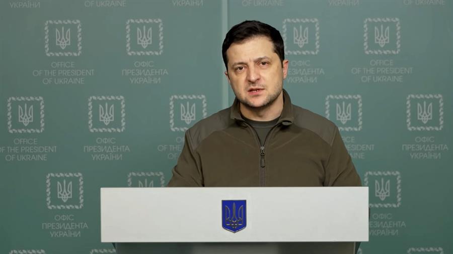 Zelenski promete reconstruir Ucrania y exige a Rusia que lo pague