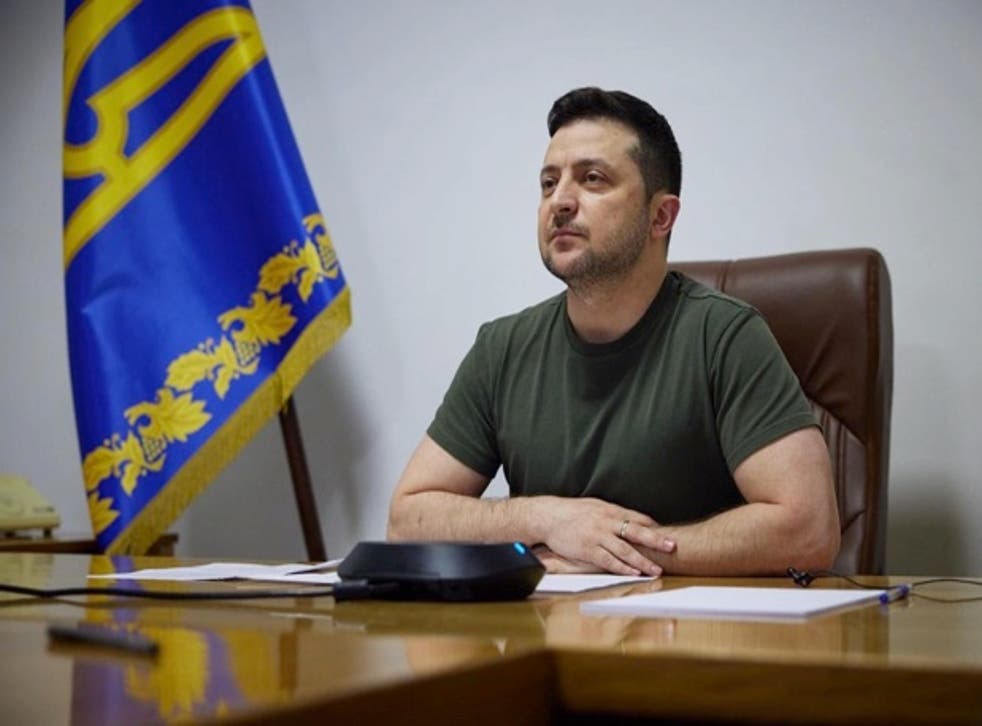Zelenski pide a las madres rusas no enviar a sus hijos a la guerra en Ucrania