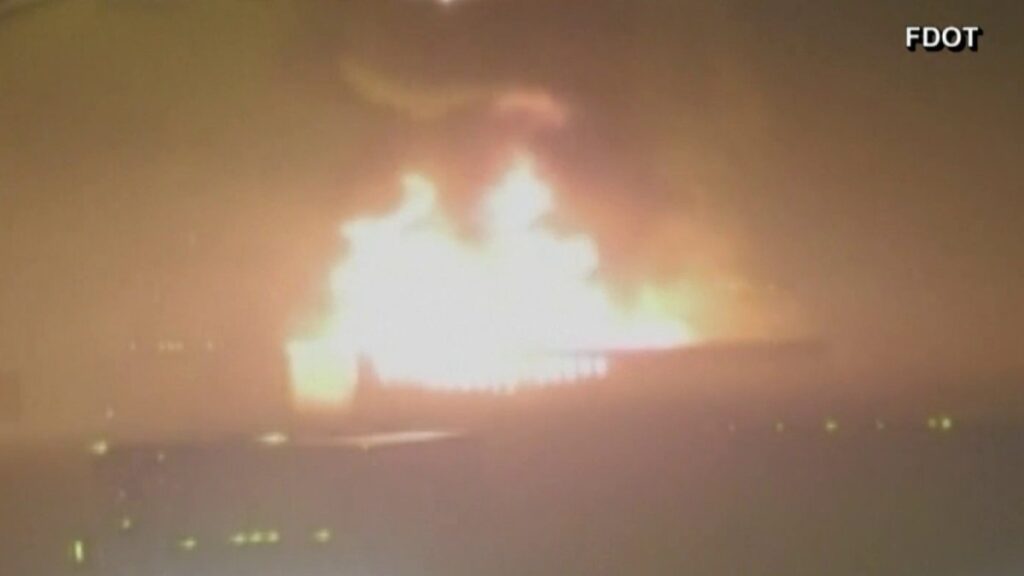 Varios muertos y heridos tras accidente en la autopista I-95 de Florida
