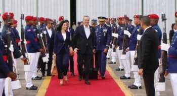 Abinader sale hacia Argentina y Chile