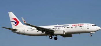 Un avión de la aerolínea China Eastern se estrella en Guangxi con 132 a bordo