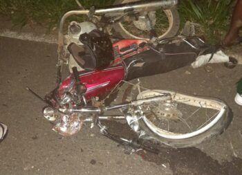 Hombre muere al chocar con una patana en Monte Plata