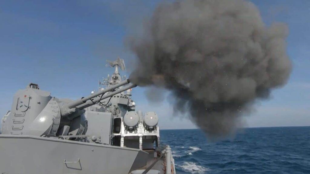 Tres barcos panameño han sido impactados por los bombardeos rusos