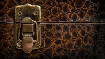 Un hombre renovaba el sótano de su casa y se encontró 40.000 euros