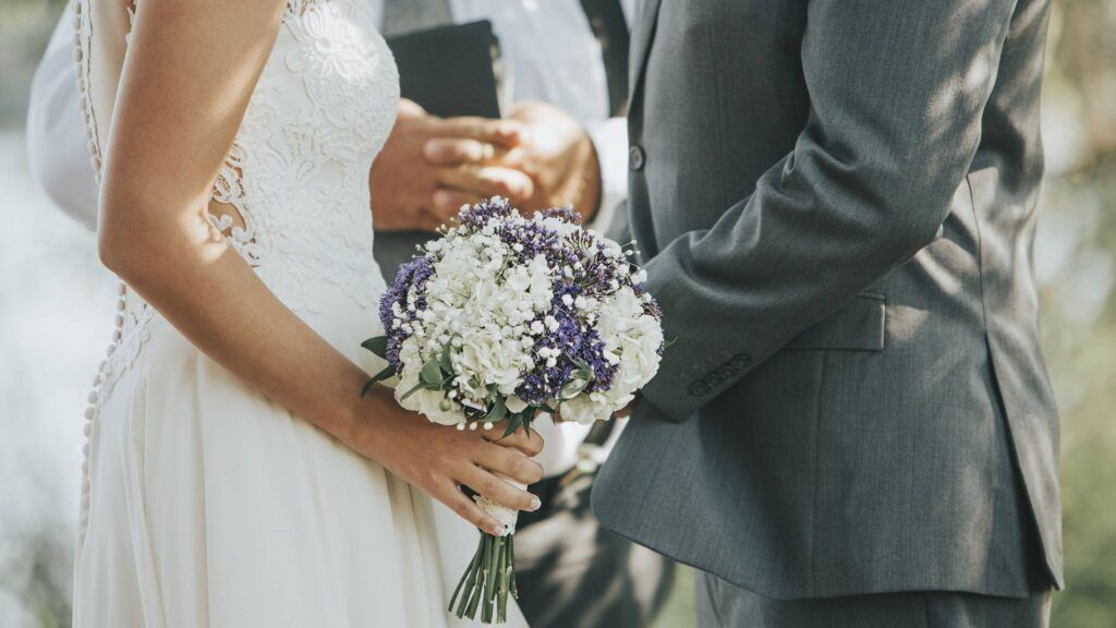 Matrimonio termina en la cárcel a horas de haberse casado