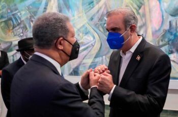 Abinader continua a la cabeza del electorado según encuesta, Leonel está en segundo