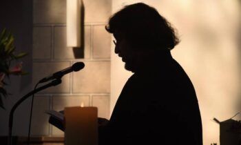 Arrestan a pastor de iglesia de Florida que abusó de menores durante 30 años