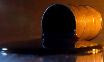 El crudo de Texas cae un 5,2 %, hasta 117,24 dólares