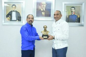 Efemérides Patrias y la DNCD acuerdan difundir y estimular los valores patrios entre los agentes