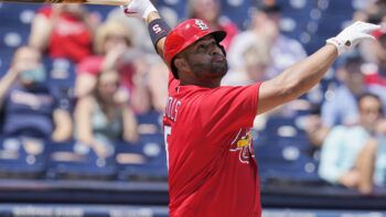 Pujols consigue jonrón 681 de su carrera