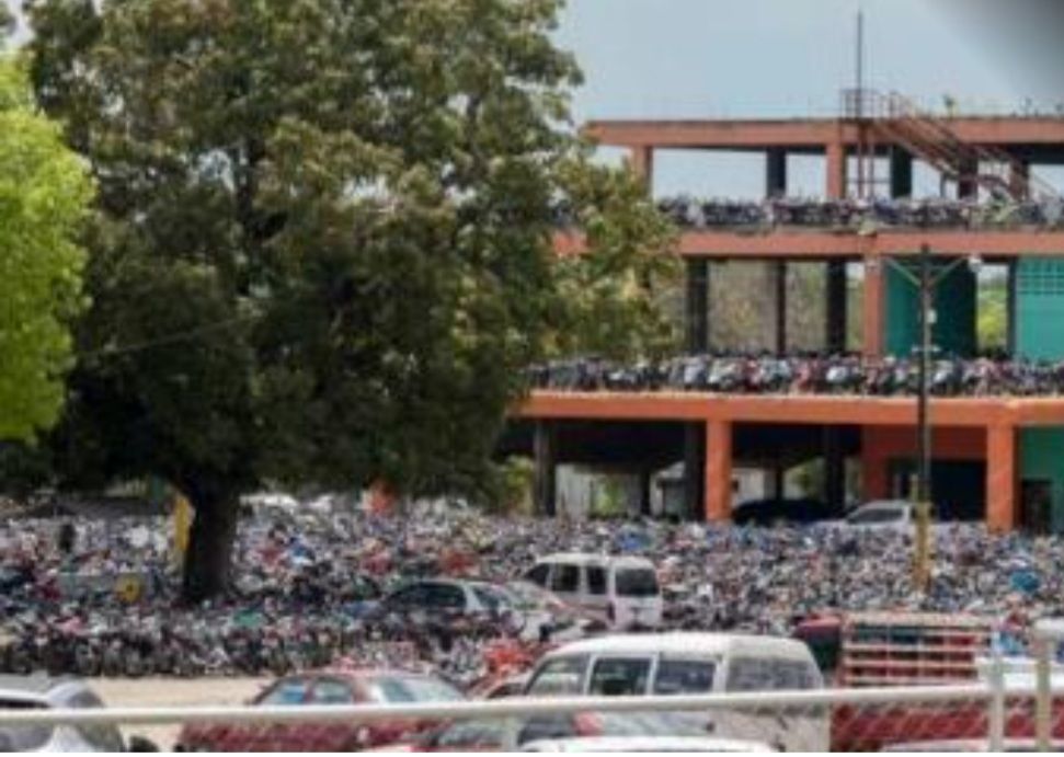 Destituyen a encargada del canódromo