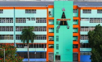 Digesett borra material gráfico de equipos retenidos a prensa en el canódromo