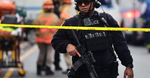 La policía busca a un sospechoso por el tiroteo en el metro de Nueva York
