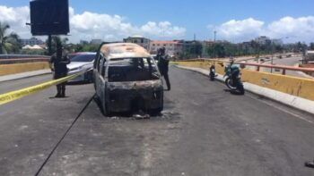 Mueren dos niñas tras explosión de vehículo con tanque de gas