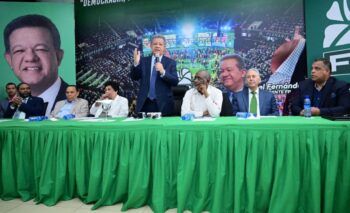 Leonel asegura que sin una educación de calidad, no hay futuro para el país