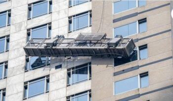 Limpiadores de ventanas quedaron colgando en rascacielos de Nueva York