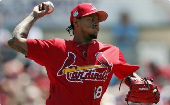 Carlos Martínez “El Tsunámi” suspendido 80 juegos por dar positivo a esteroides