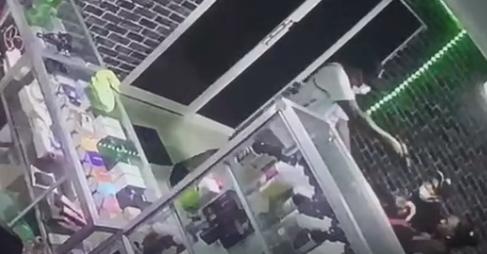Asaltan jóvenes en su negocio y los dejaron amarrados en Guaricanos