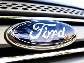 Ford retira más de 2.9 millones de vehículos por un defecto en la transmisión