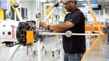 Amazon comenzará a entregar paquetes con drones en Estados Unidos