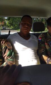 Acaban de agarrar a Memelo, acusado de feminicidios y herir mujer en Villa Riva