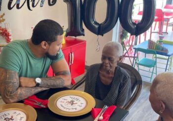 Lápiz Conciente celebra los 100 años de su abuela