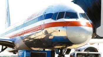 American Airlines dejará de operar en varios aeropuertos de EEUU por escasez de pilotos