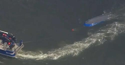Dos muertos tras zozobrar una embarcación en el río Hudson de Nueva York