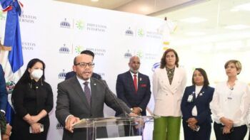 DGII inaugura oficina de servicios en Galería 360