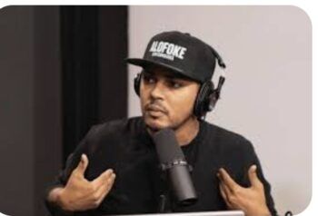 Santiago Matías anuncia candidatura a senador