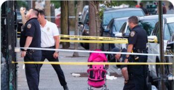 Le entran a tiros mientras paseaba a sus niños en calle de Nueva York