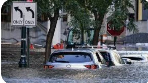 Tormentas dejan calles y líneas del metro inundadas en NY