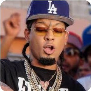 Ingresan de emergencia a Rochy RD en Clínica Abreu