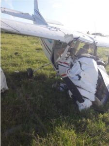 Avioneta cae en Puerto Plata matando una persona y dejando otra grave