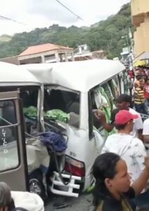 Suben a 55 los heridos del accidente en San Cristóbal