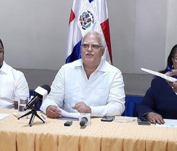 Importadora de pollo le adjudican RD$99 MM en pan y galletas para desayuno escolar en INABIE