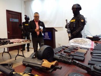 Armas incautadas en Operación KAF serían vendidas al crimen organizado
