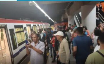 Humareda provoca pánico entre usuarios del Metro de Santo Domingo