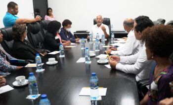 Ministro de Educación se reúne con representantes del IDEC y el Foro Socioeducativo