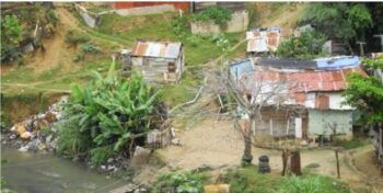 Se ahoga niño de dos años en una cañada en Santiago