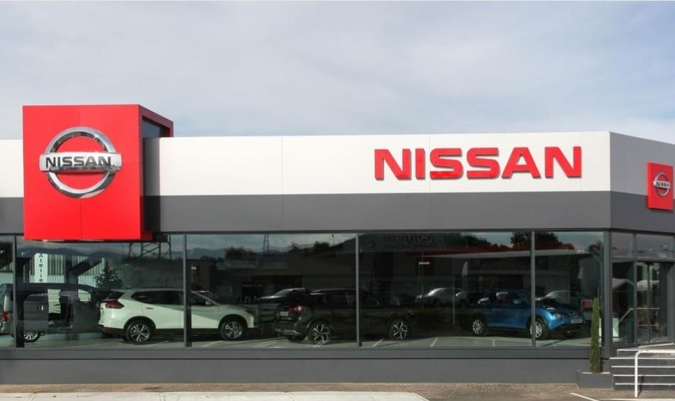 Nissan llama a revisión a más de 200.000 camionetas