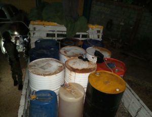 Incautan 600 galones de gasolina en Pedernales